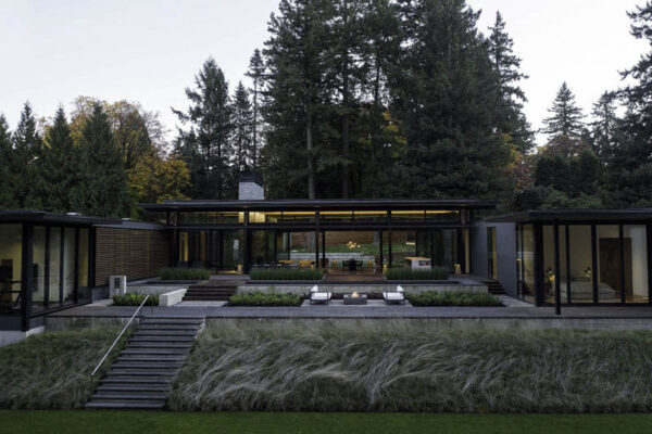 Project by Scott Edwards Architecture, LLP